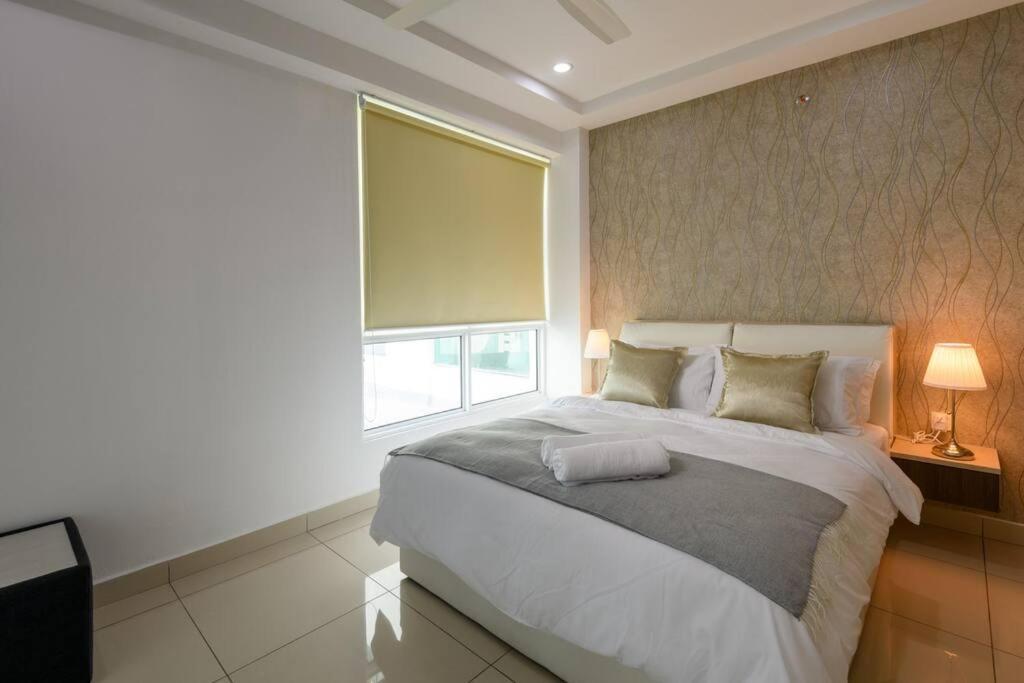 2R1B/Seaview Tropical /1~8Pax/Gurney Mansion One George Town Exterior foto